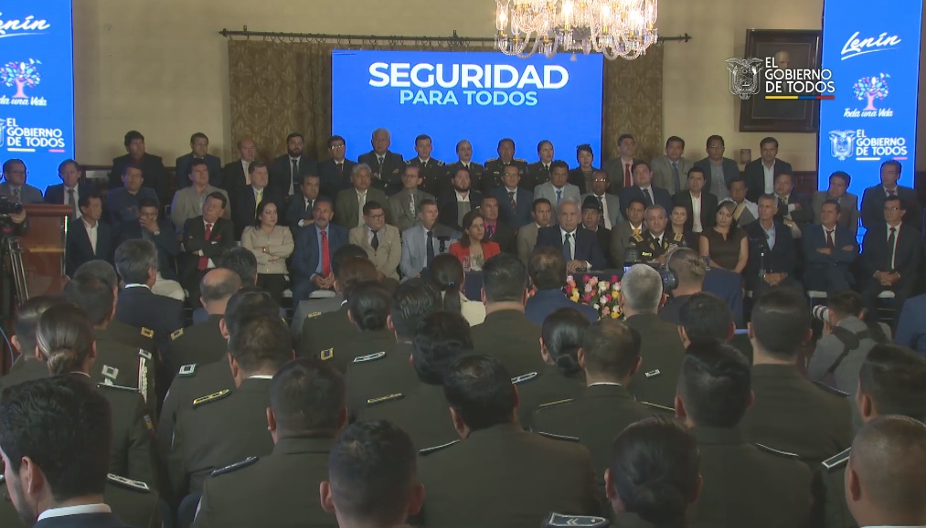 Moreno pide a asambleístas tramitar Ley de Movilidad y Código de Seguridad del Estado