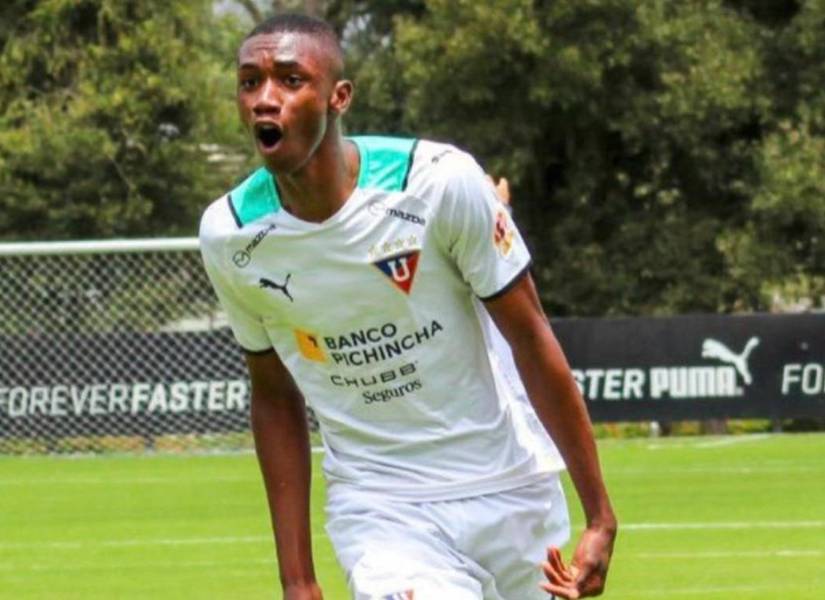 Denil Castillo en su época en LDUQ.