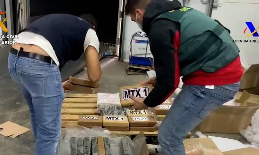 Hallados en un puerto español 2.000 kilos de cocaína procedentes de Ecuador