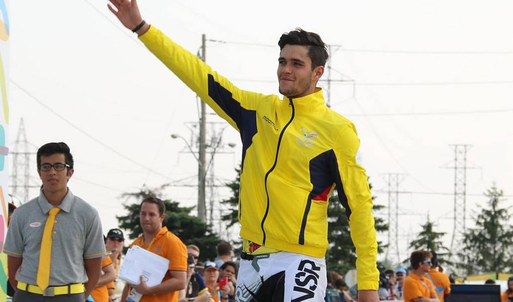 Alfredo Campo se lleva la medalla de oro en BMX