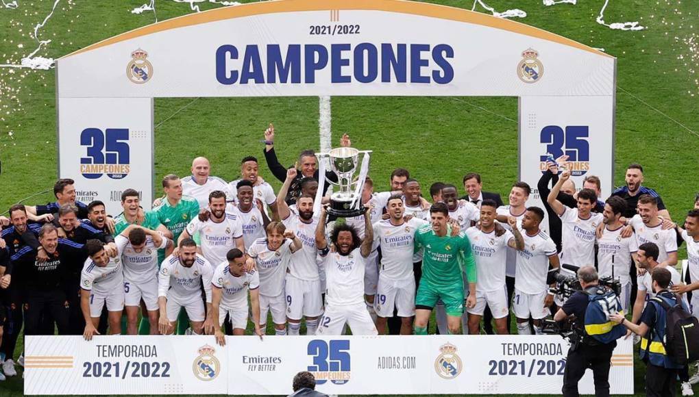 El Real Madrid golea al Espanyol y se proclama campeón de la Liga Española