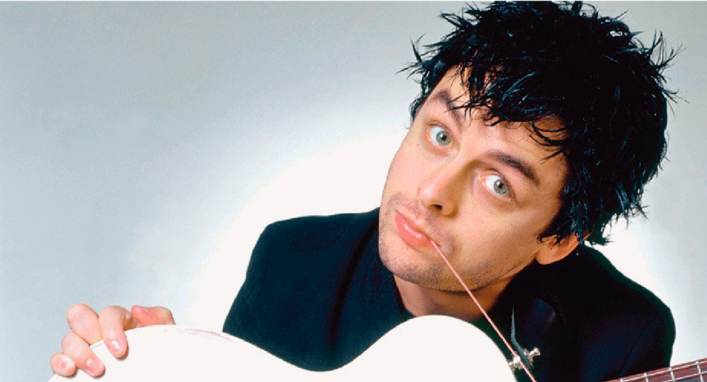 Billie Joe Armstrong renuncia a su ciudadanía estadounidense en pleno concierto