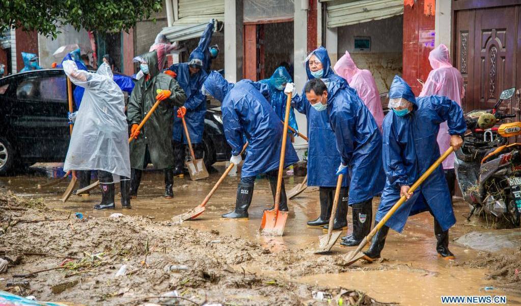 Al menos 21 muertos en inundaciones que vuelven a golpear el centro de China