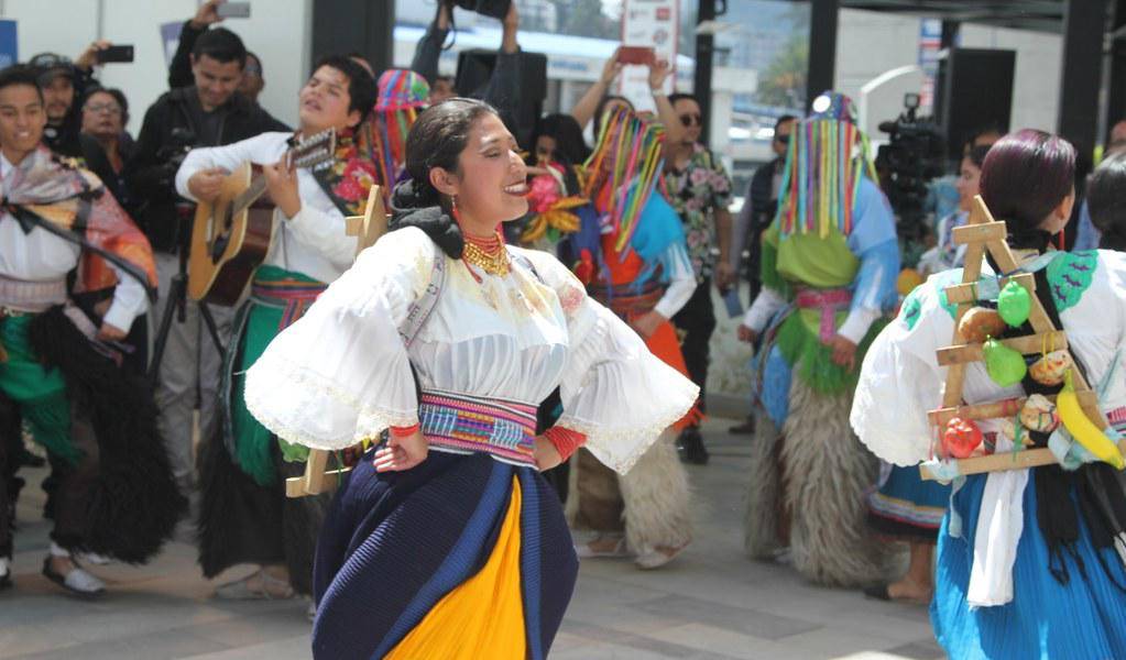 Las Intendencias serán las encargadas de autorizar eventos masivos en cada cantón, según su nivel de riesgo