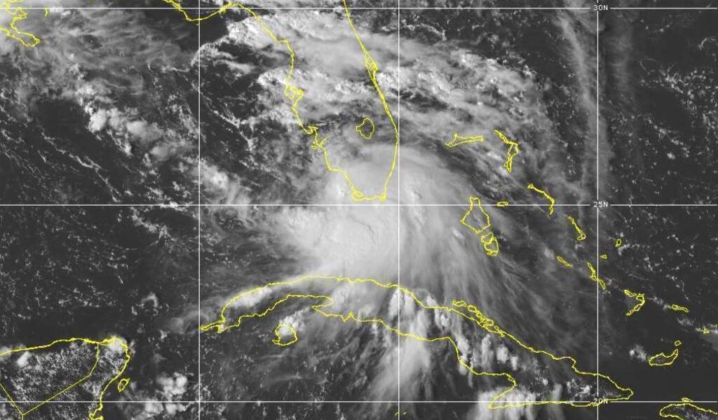 El Golfo de México se prepara para un posible nuevo huracán