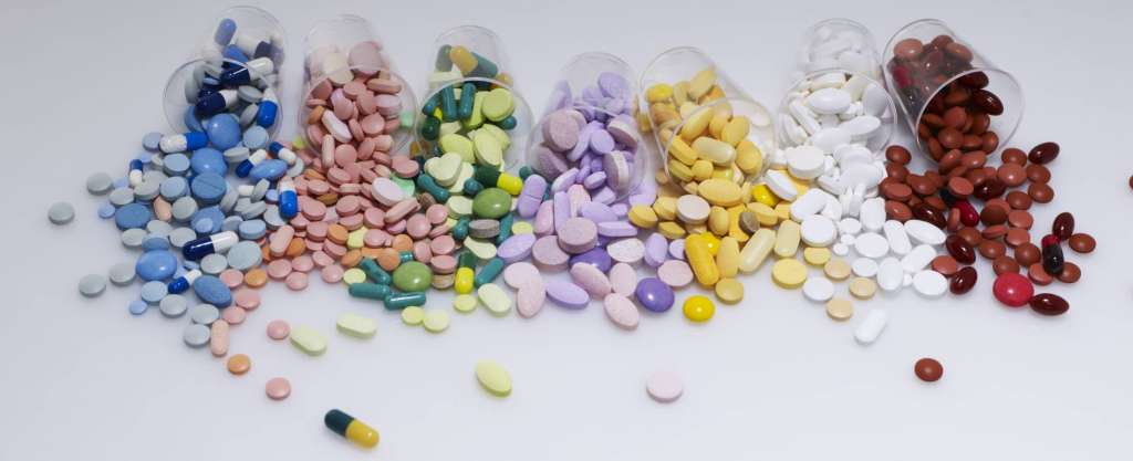 Detectan 4,5 millones de medicinas caducadas en hospitales del IESS