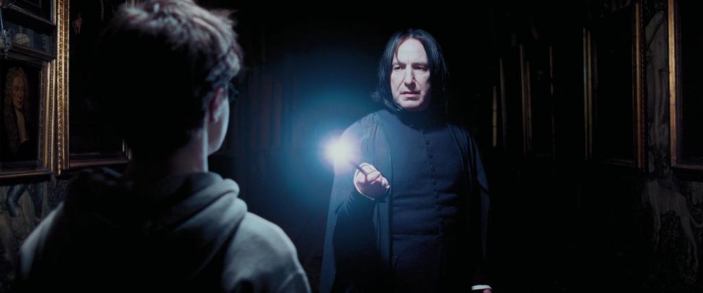 (VIDEO) El verdadero &#039;Snape&#039; de Harry Potter en una escena