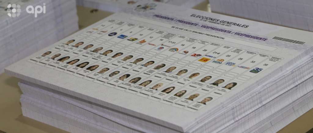 CNE presentó papeleta electoral presidencial para el 7 de febrero