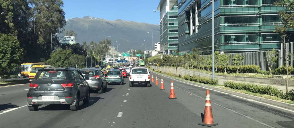 Sector automotriz prevé mayor venta de autos chinos este año