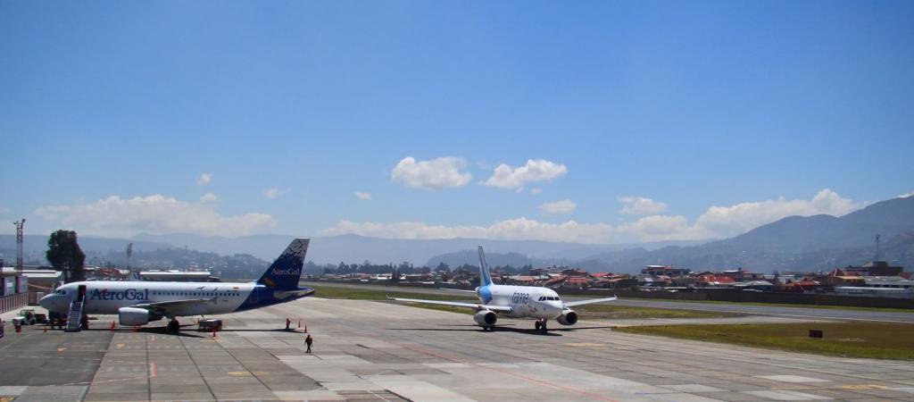 Aeropuerto de Cuenca continuará cerrado hasta el 5 de mayo