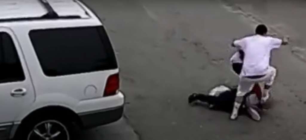 EEUU: la brutal golpiza a un hombre en Texas