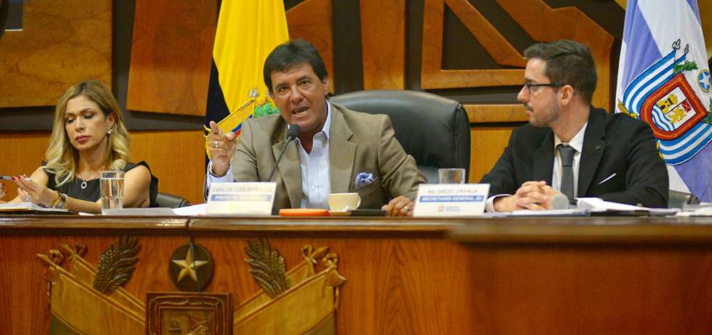 Prefectura del Guayas despedirá a 518 empleados