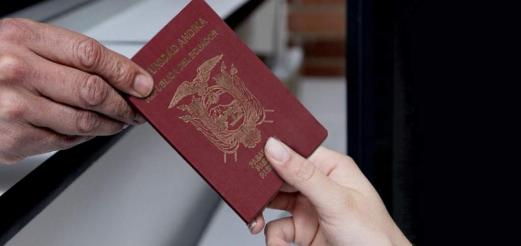 Registro Civil asume la emisión de pasaportes en varias ciudades del país