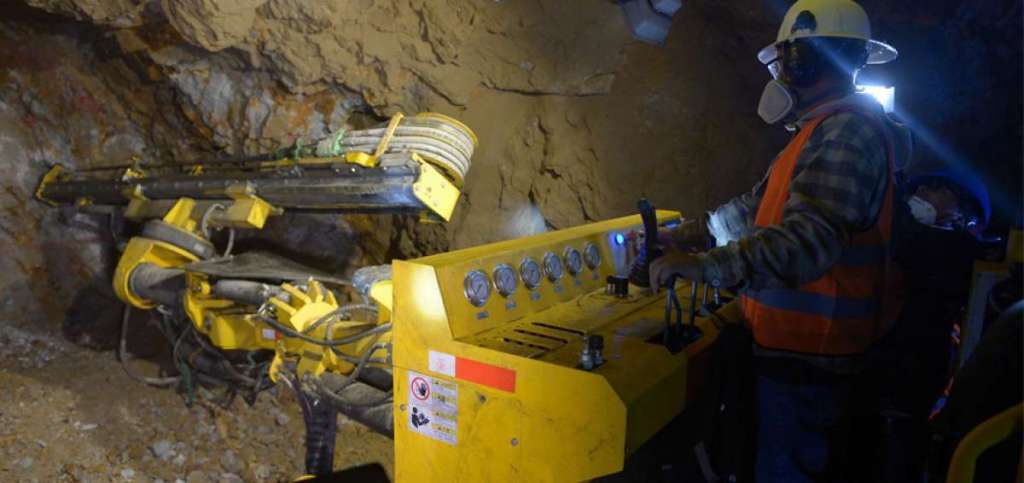 Empresa canadiense explora mina de segunda generación en Cotopaxi