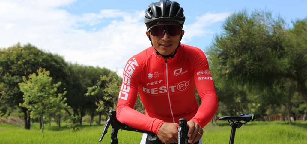 Byron Guamá se lleva la etapa 2 de la Vuelta Ciclística al Ecuador