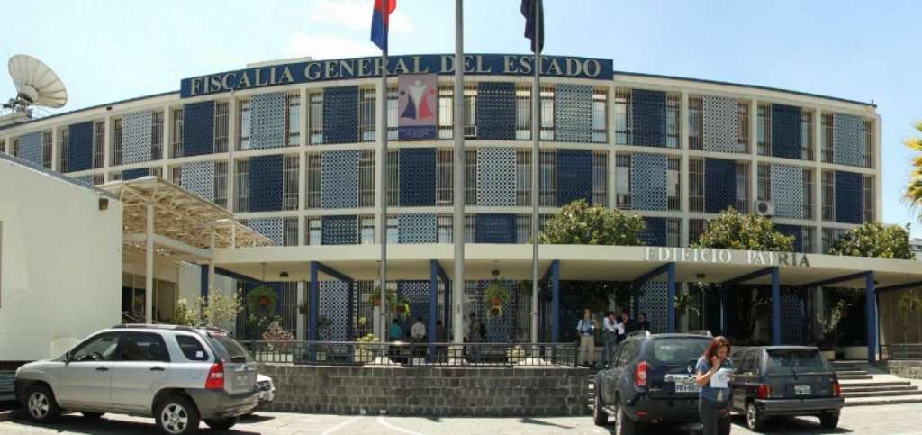 Piden vincular a 22 personas más a caso Sobornos