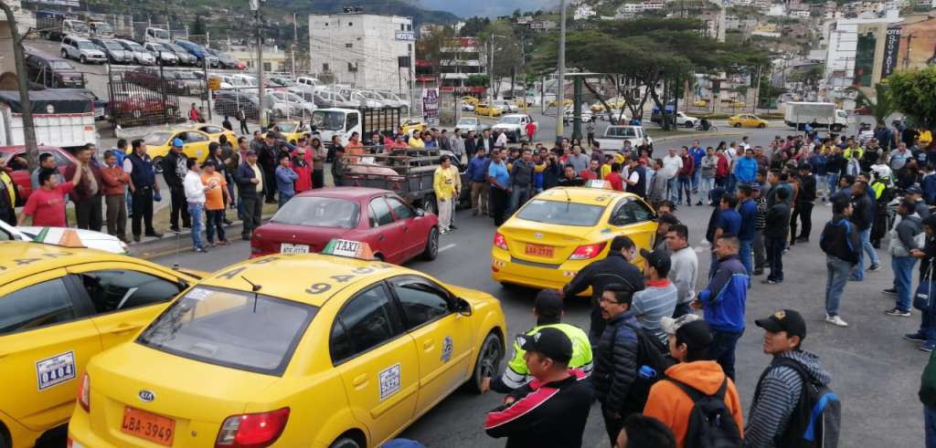 Transportistas: Paro sigue hasta que se elimine decreto