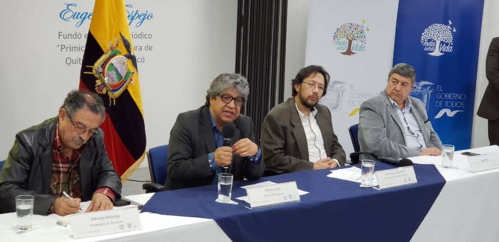 Mil escuelas se reabrirán en zonas rurales este 2019