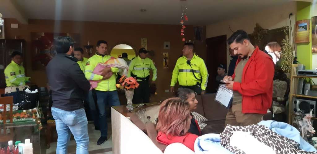 Rescatan en Cuenca a bebé robada en Guayaquil