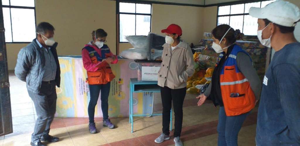 Baños de Agua Santa regresa a semáforo rojo