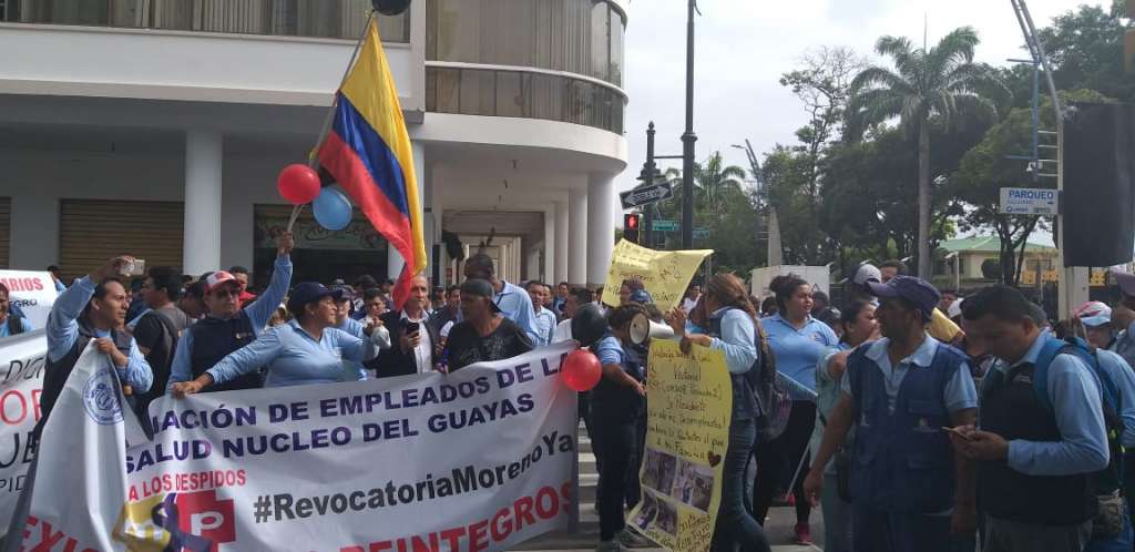 Trabajadores públicos de Salud denuncian despidos