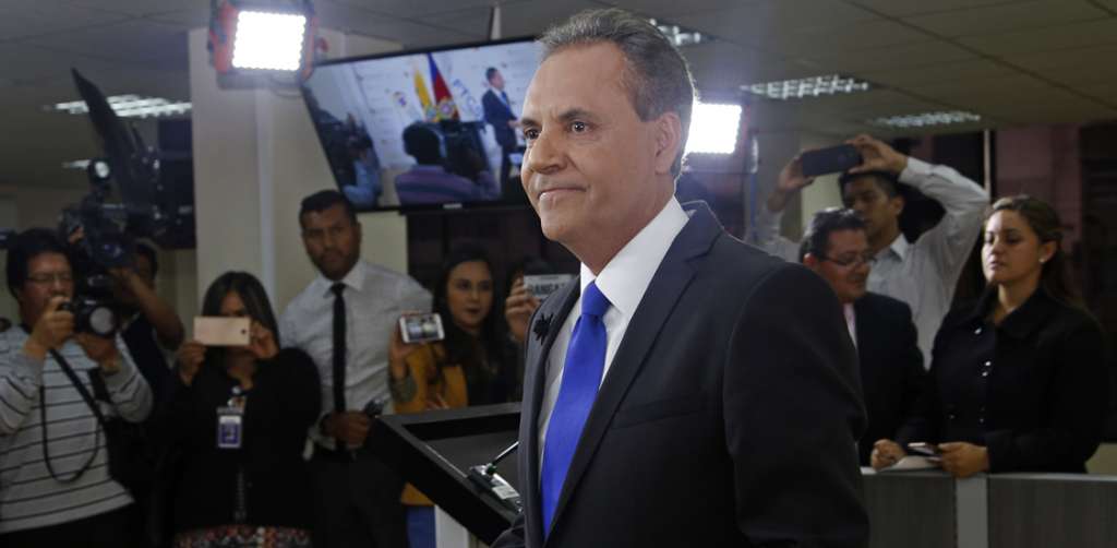 Exsuperintendente Carlos Ochoa va a juicio político sin presidente titular en la Asamblea