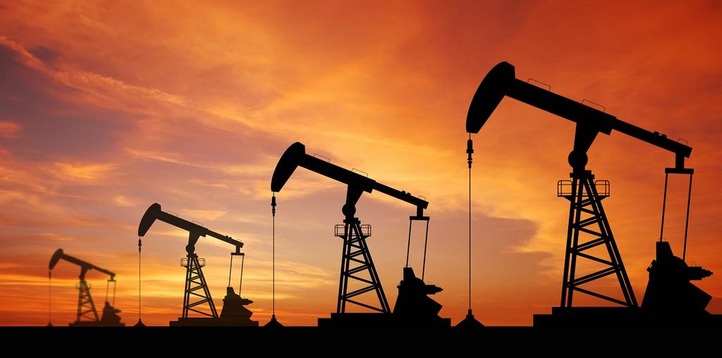 La oferta de petróleo sigue siendo excesiva, dice jefe de la OPEP