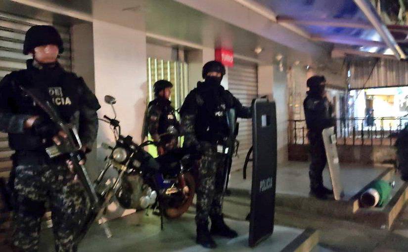 Operativo en El Triunfo tras atentado contra Junior Roldán.