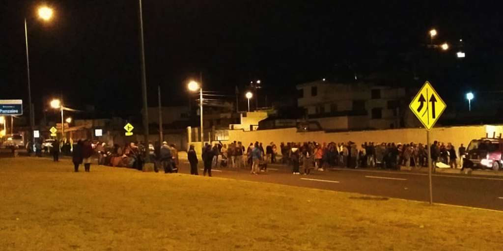 Manifestación indígena cierra vías en el norte del país