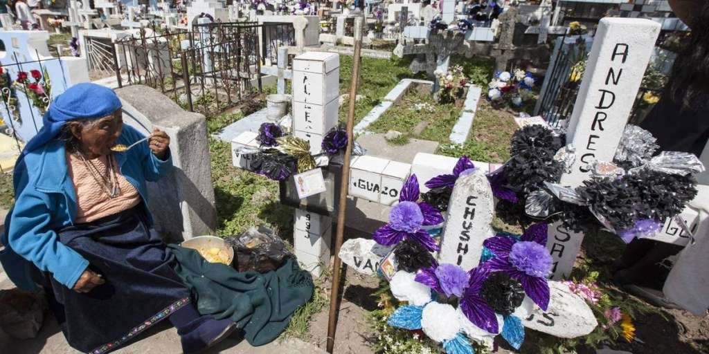 COE Nacional pide cerrar cementerios por feriado del Día de Difuntos