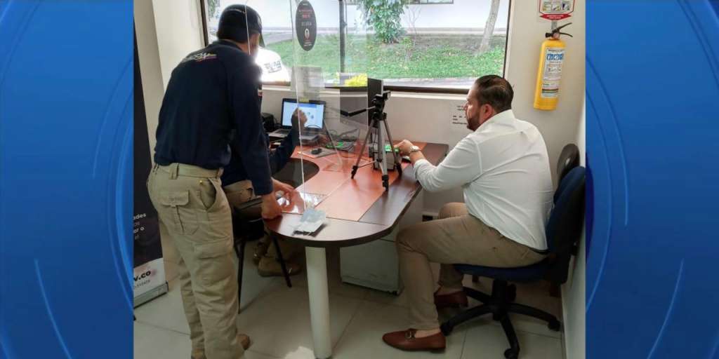 Abogado de familia Bucaram confirma retención de Jacobo en Colombia