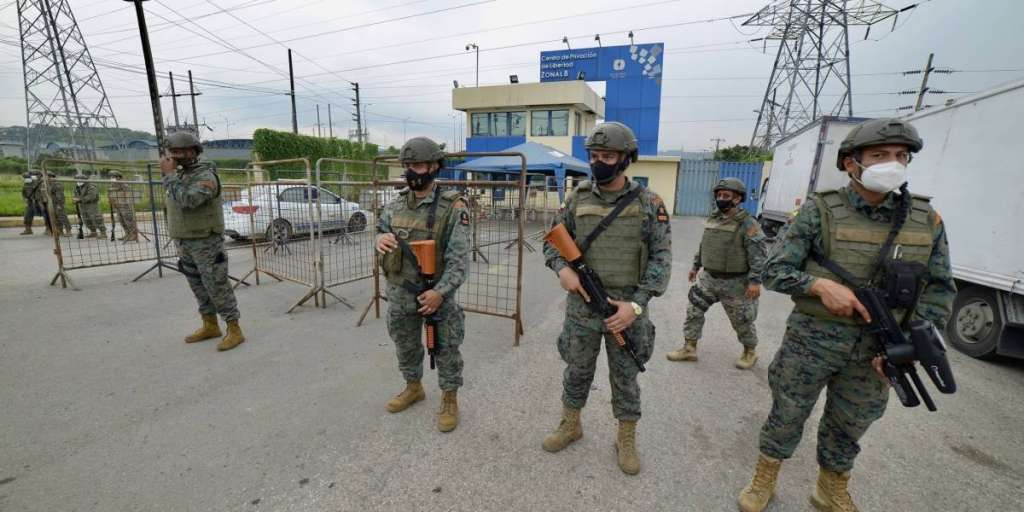 Fiscalía investiga motín que dejó 38 reos muertos en Guayaquil