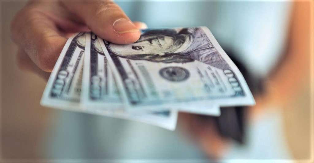 Gobierno definirá el salario básico para 2021