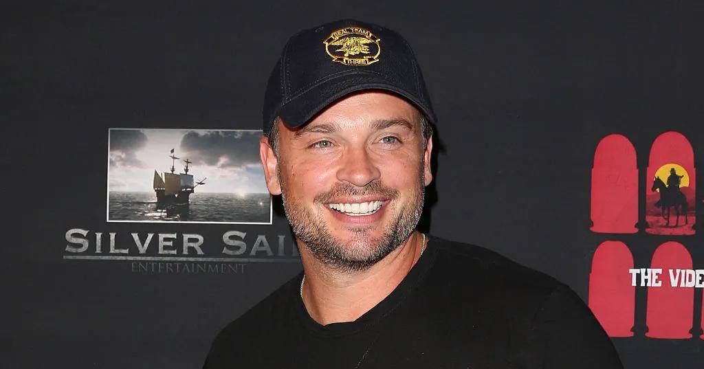 El actor Tom Welling de Smallville fue arrestado: su mugshot se viraliza
