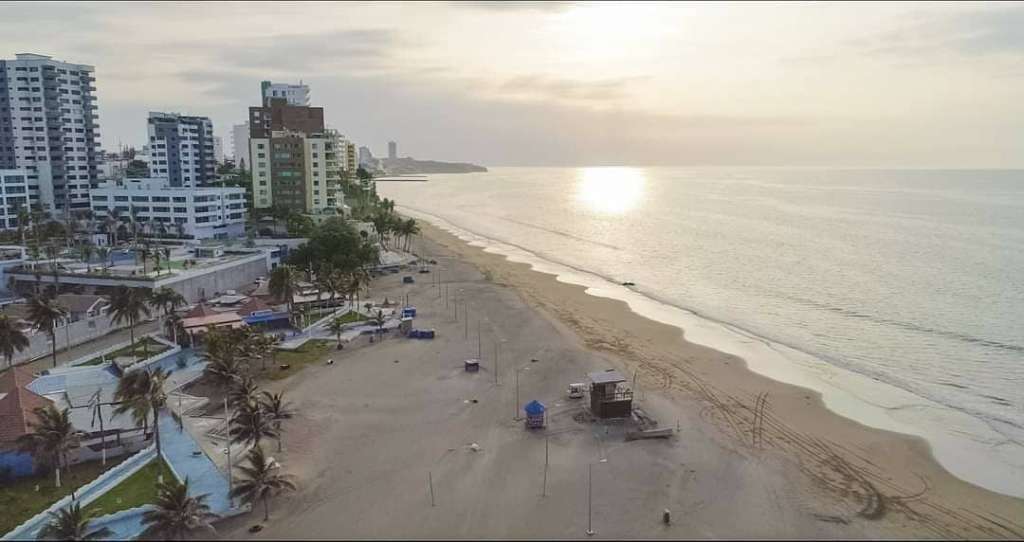 Manta endurece restricciones por incremento de COVID