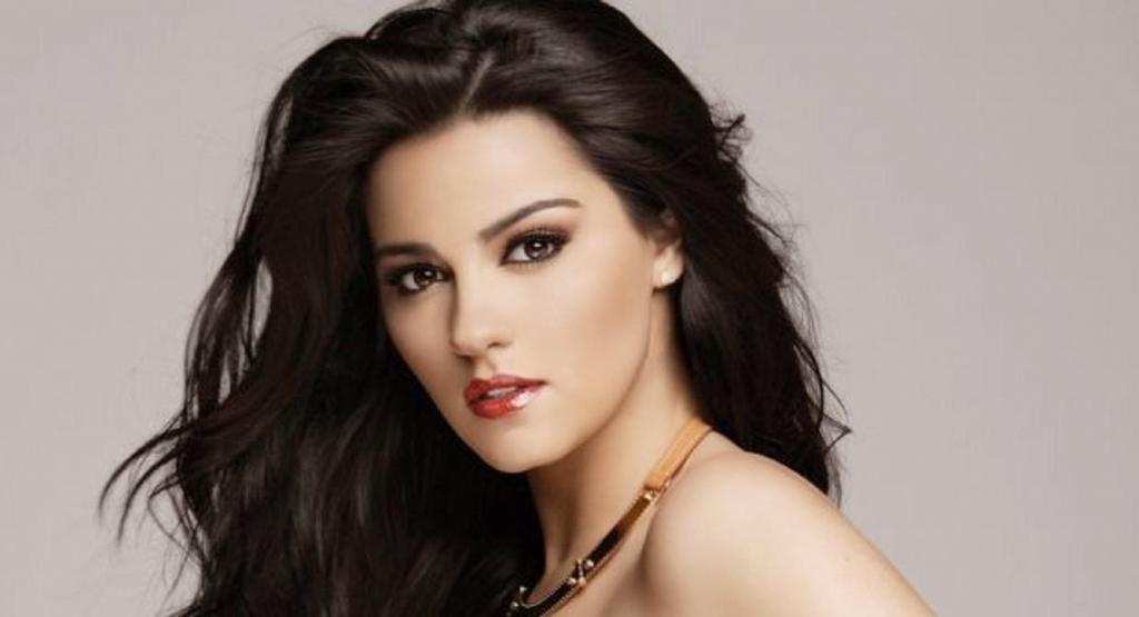 Maite Perroni, una de las más bellas del mundo