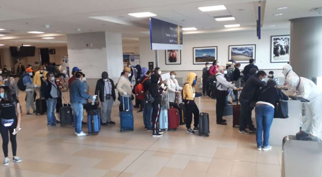Coronavirus: ecuatorianos en extranjero piden flexibilizar medidas para retornar