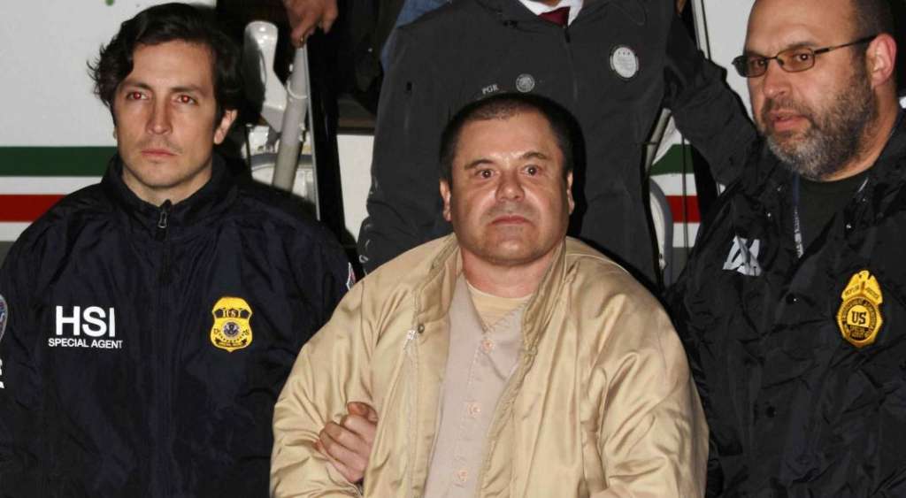 El Chapo Guzmán traficaba cocaína en tiburones
