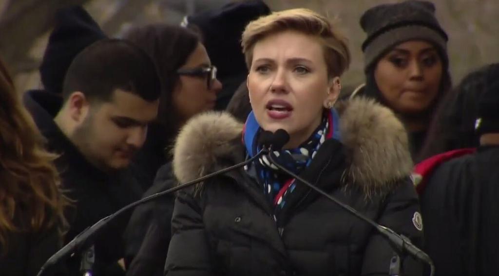 Scarlett Johansson en marcha de mujeres: &quot;No renuncien a su poder&quot;
