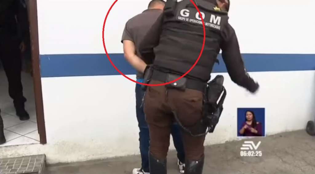 Capturan a hombre que robo en una peluquería en Sangolquí