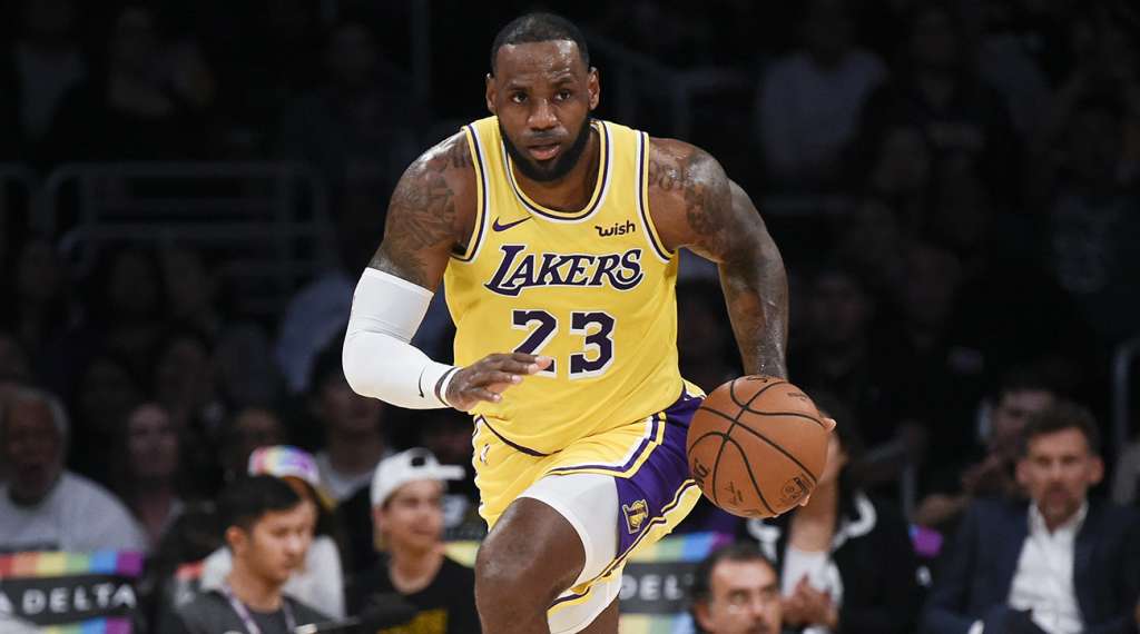 Jugadores de la NBA se le realizarán exámenes de covid-19 cada dos días