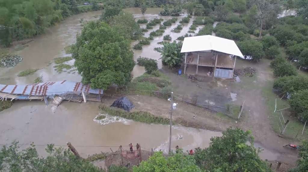 Inundaciones en la Costa dejan 2 mil damnificados