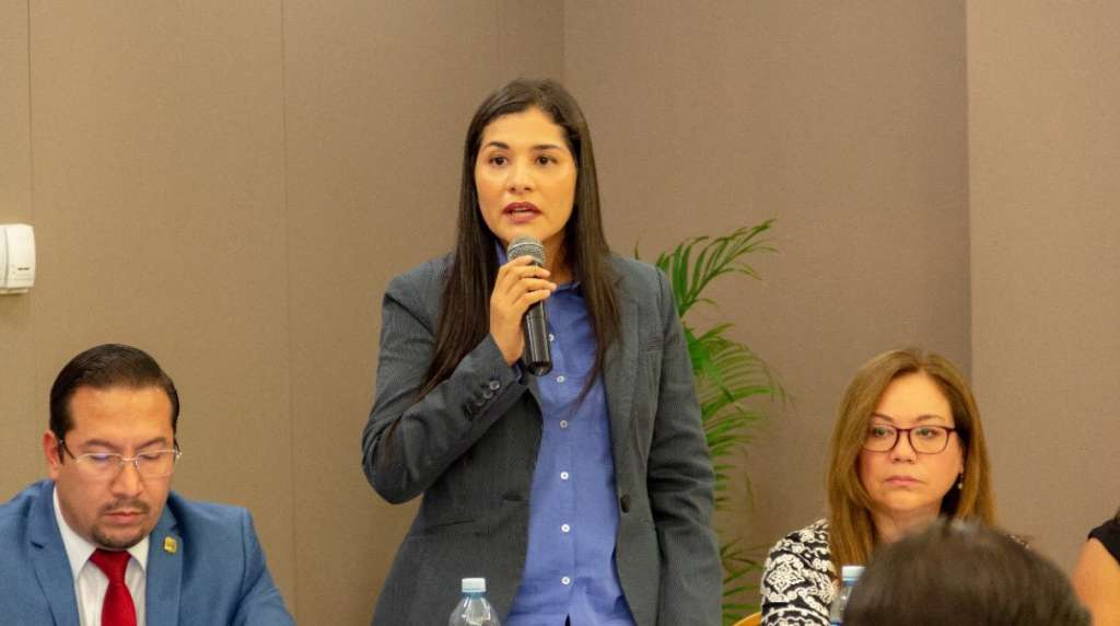 La vicepresidenta del CPCCS tiene coronavirus