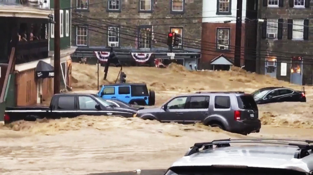 Inundaciones repentinas azotan ciudad en Maryland