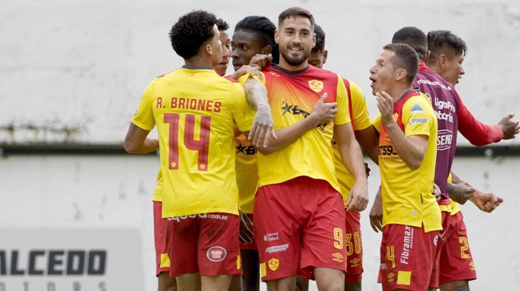 Aucas y Delfín exponen liderato ante D. Cuenca y el G. City