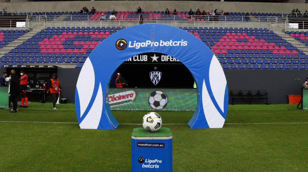 BSC, IDV y Mushuc Runa asechan a Emelec en la Liga Pro EC