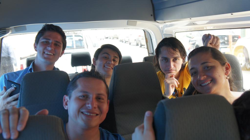 Vea el tras cámaras de Enchufe Tv