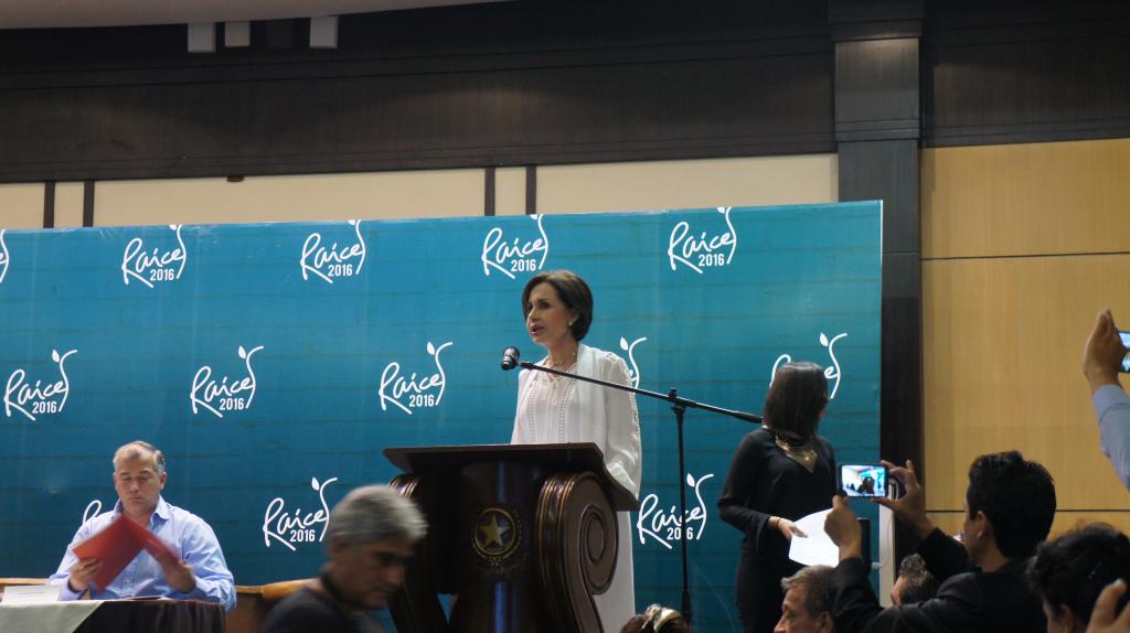 En medio del sabor “guayaco” se inauguró la III Feria Gastronómica Raíces