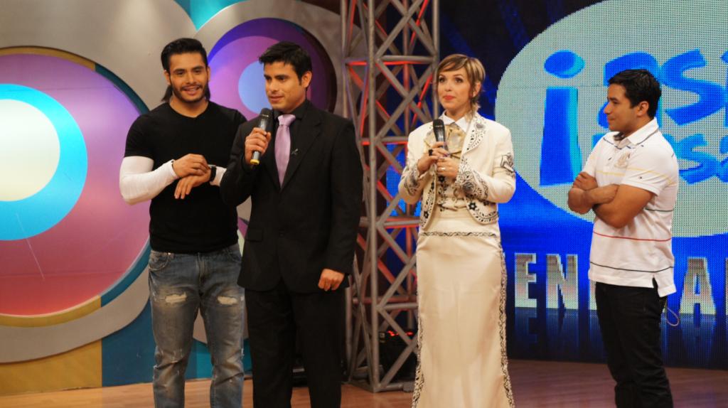 Elenco de 'Así Pasa' demuestra que tiene talento en 'En Contacto'