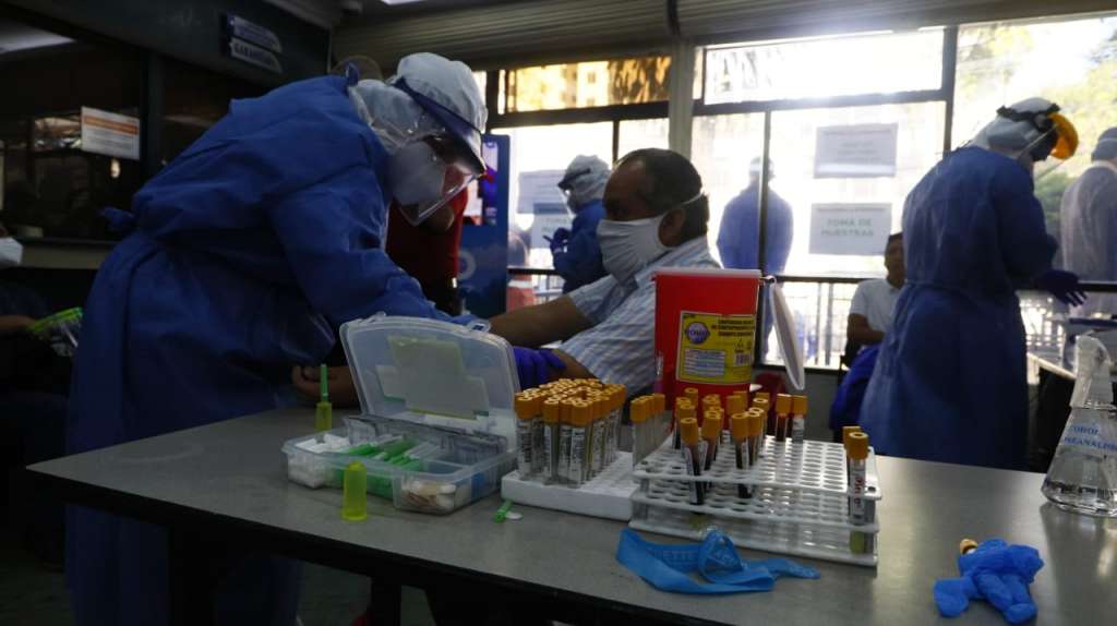 Coronavirus: para viajar a Ecuador será obligatoria prueba PCR que certifique resultado negativo